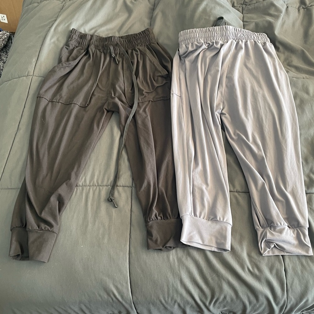 Duo crop capri sweats
